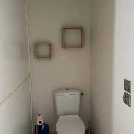 Apartment Pasteur